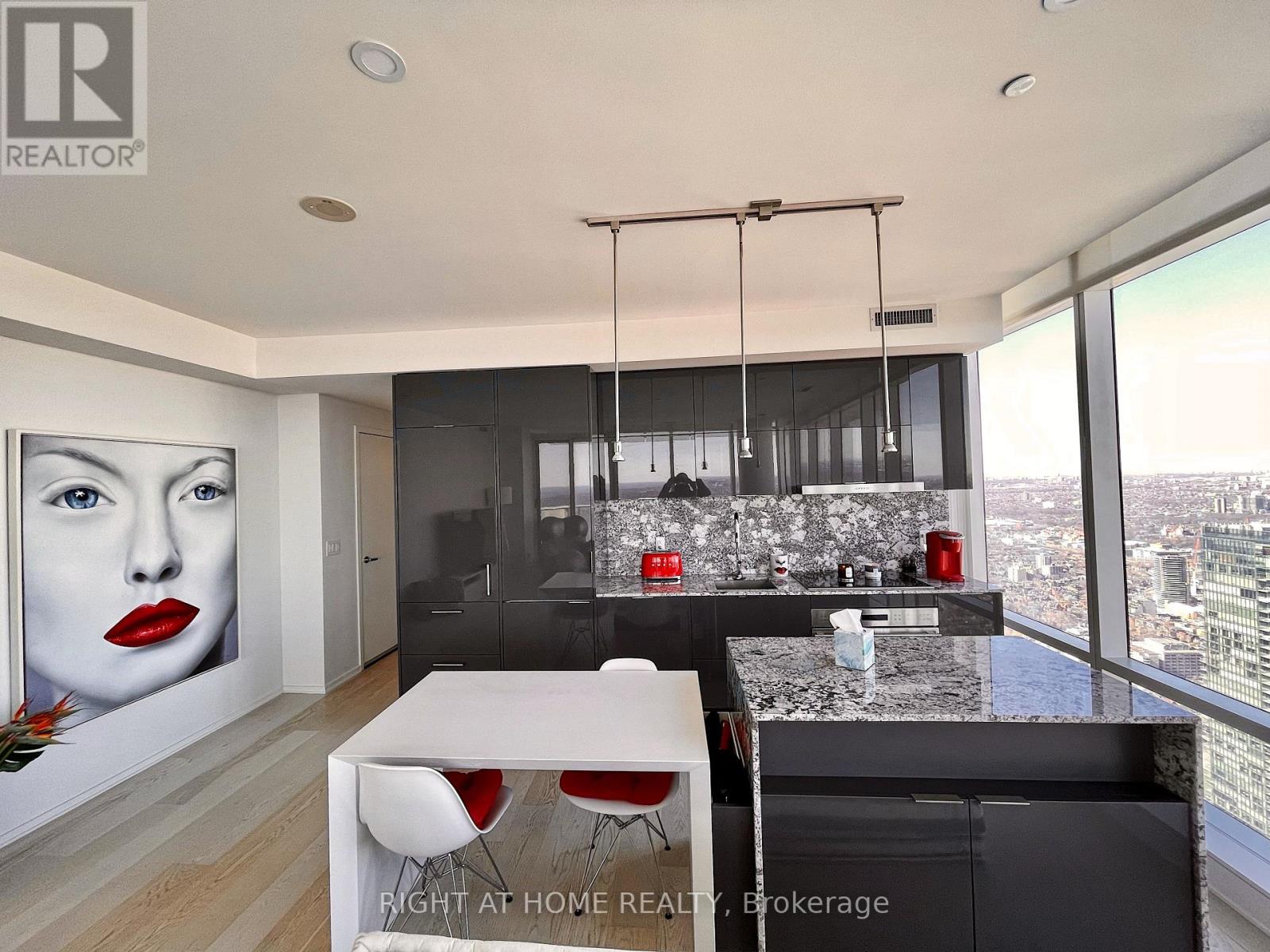 7401 - 1 Bloor Street E, Toronto, Ontario  M4W 1A9 - Photo 3 - C13050284