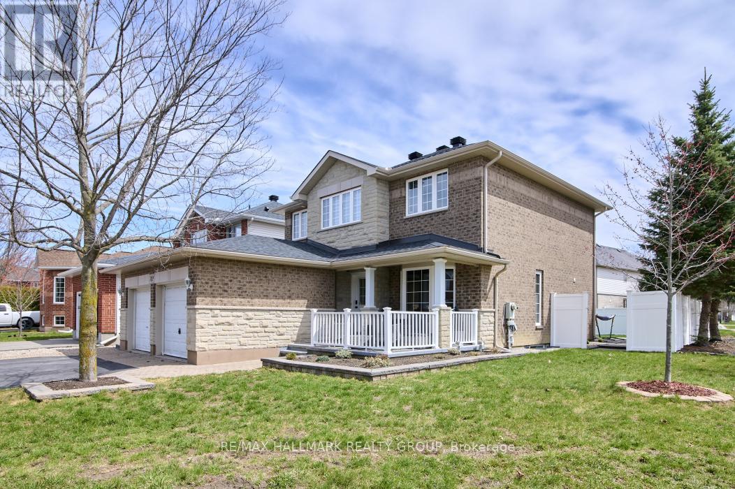 702 MUD CREEK CRESCENT, Ottawa, Ontario