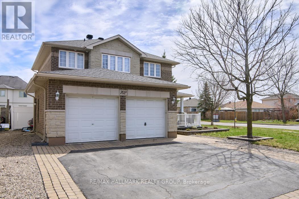 702 Mud Creek Crescent, Ottawa, Ontario  K1V 1W3 - Photo 2 - X13050218