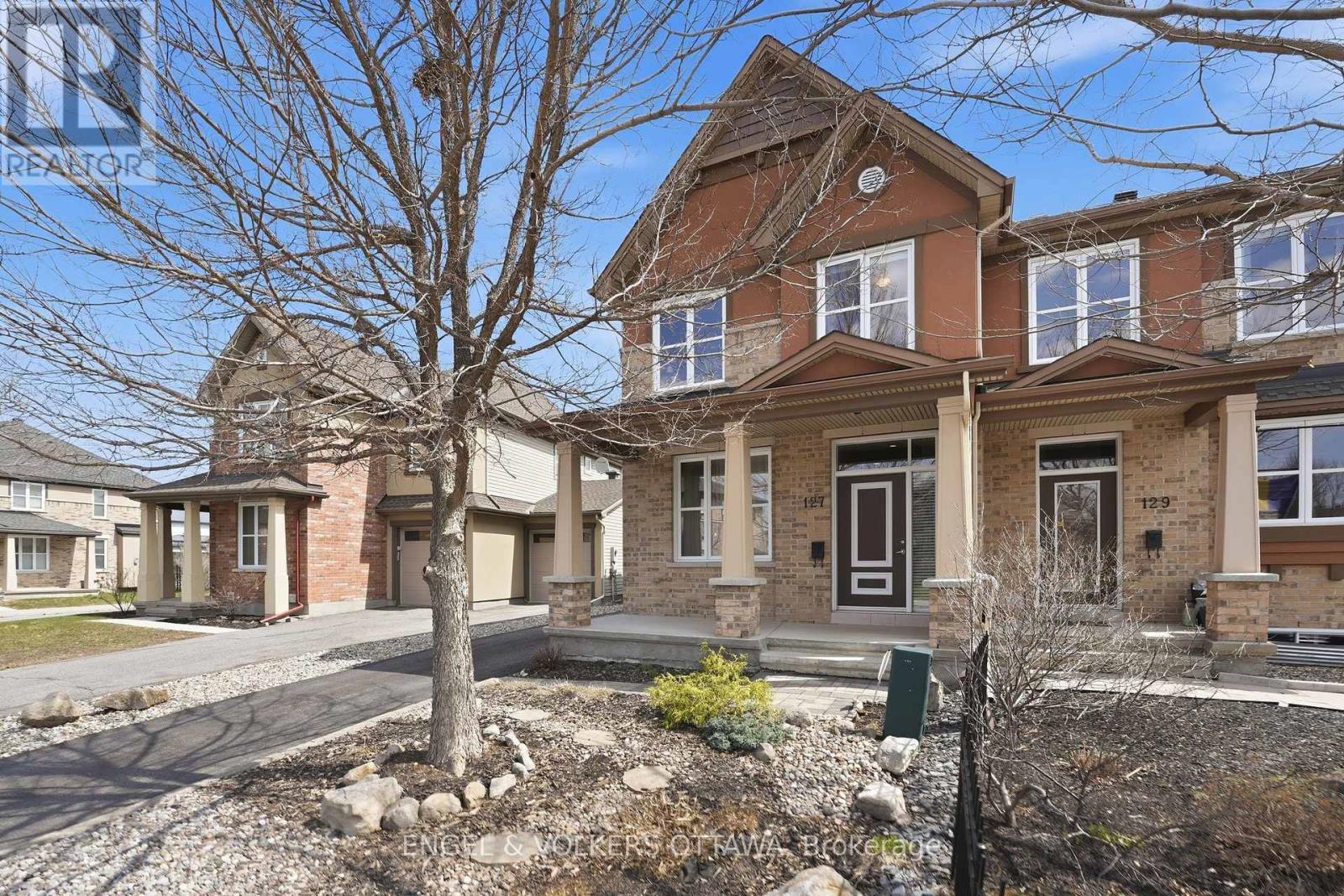 127 Beatrice Drive, Ottawa, Ontario  K2J 5A4 - Photo 2 - X13050280