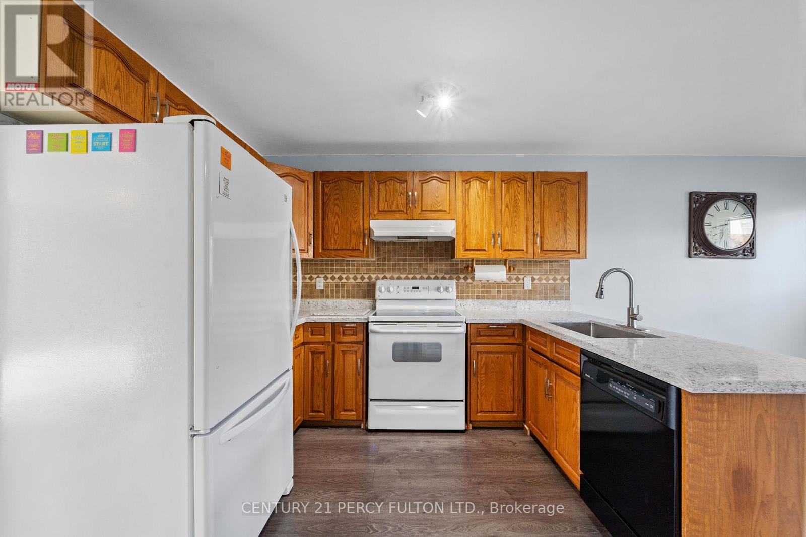 34 Kingswood Drive, Clarington, Ontario  L1E 1G2 - Photo 8 - E13050278