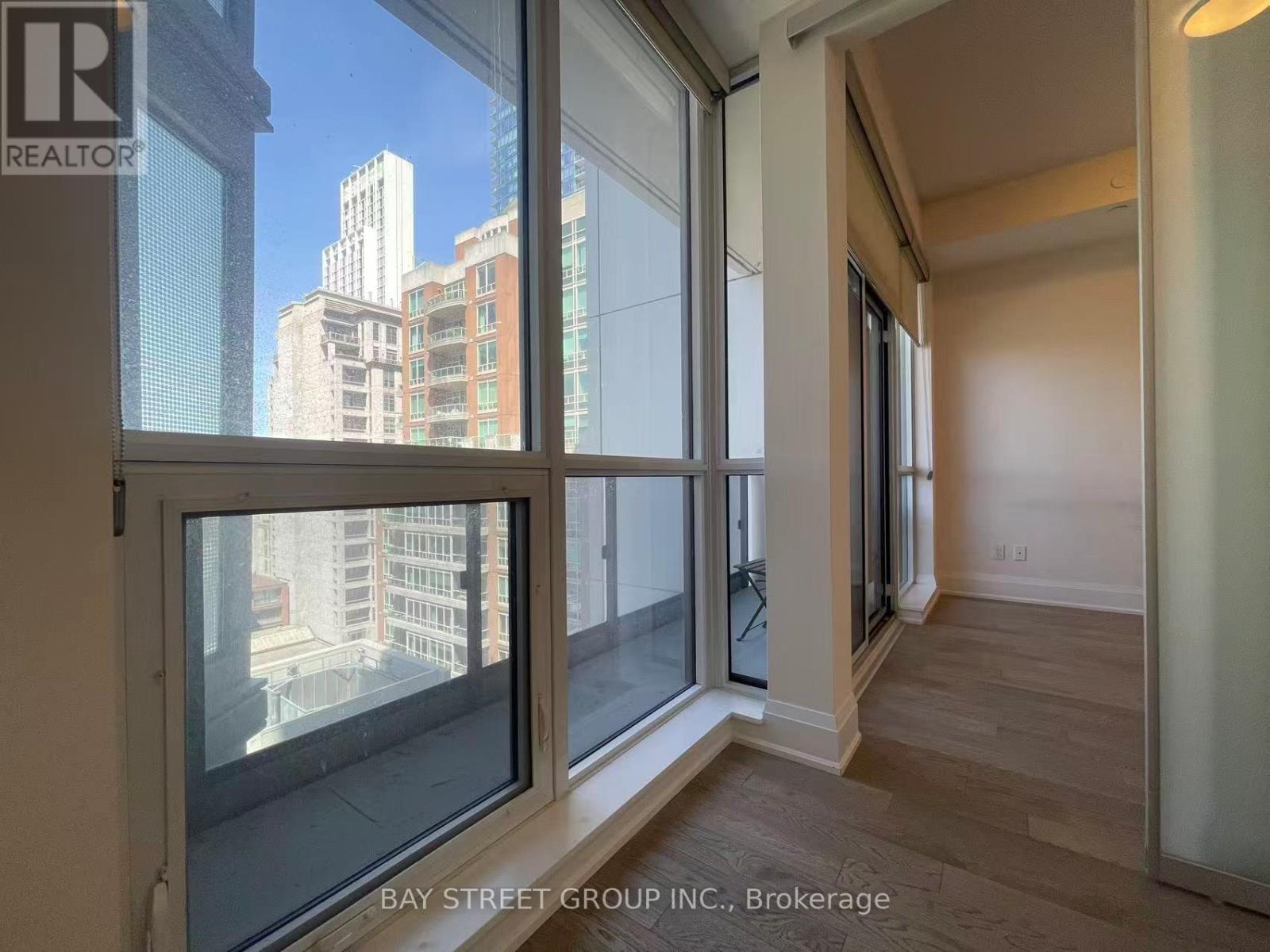 1105 - 88 Cumberland Street, Toronto, Ontario  M5R 1A3 - Photo 9 - C12938140