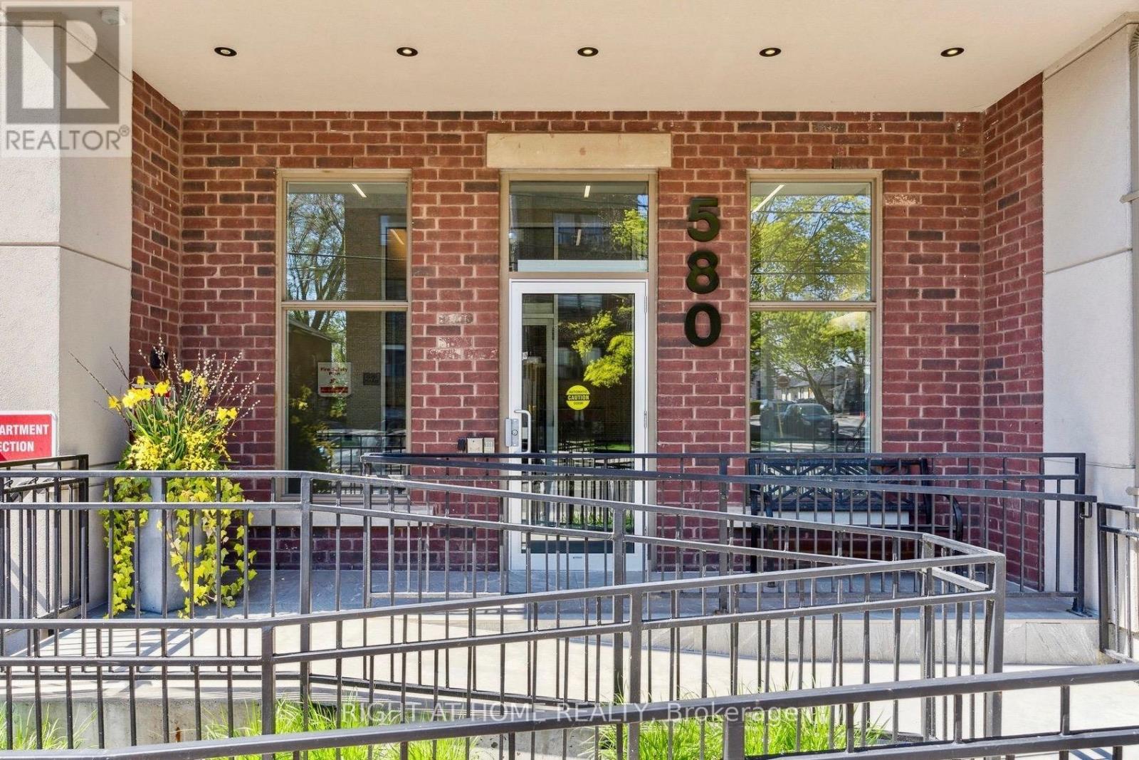 601 - 580 Kingston Road, Toronto, Ontario  M4P 1P9 - Photo 37 - E13023400