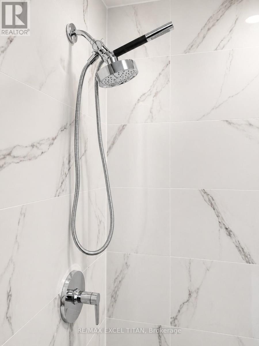 #2011 - 105 Oneida Crescent, Richmond Hill, Ontario  L4B 0H6 - Photo 19 - N13049840