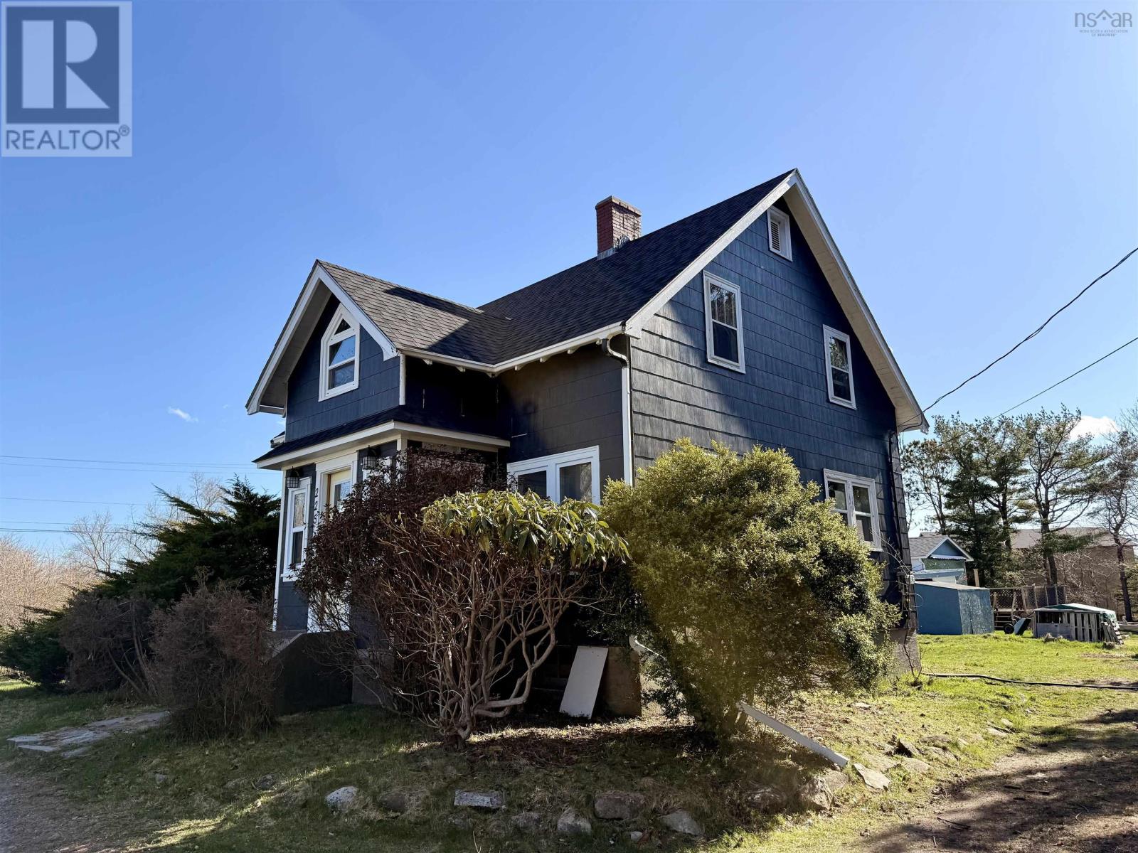 225 Water Street, Shelburne, Nova Scotia  B0T 1W0 - Photo 3 - 202608758