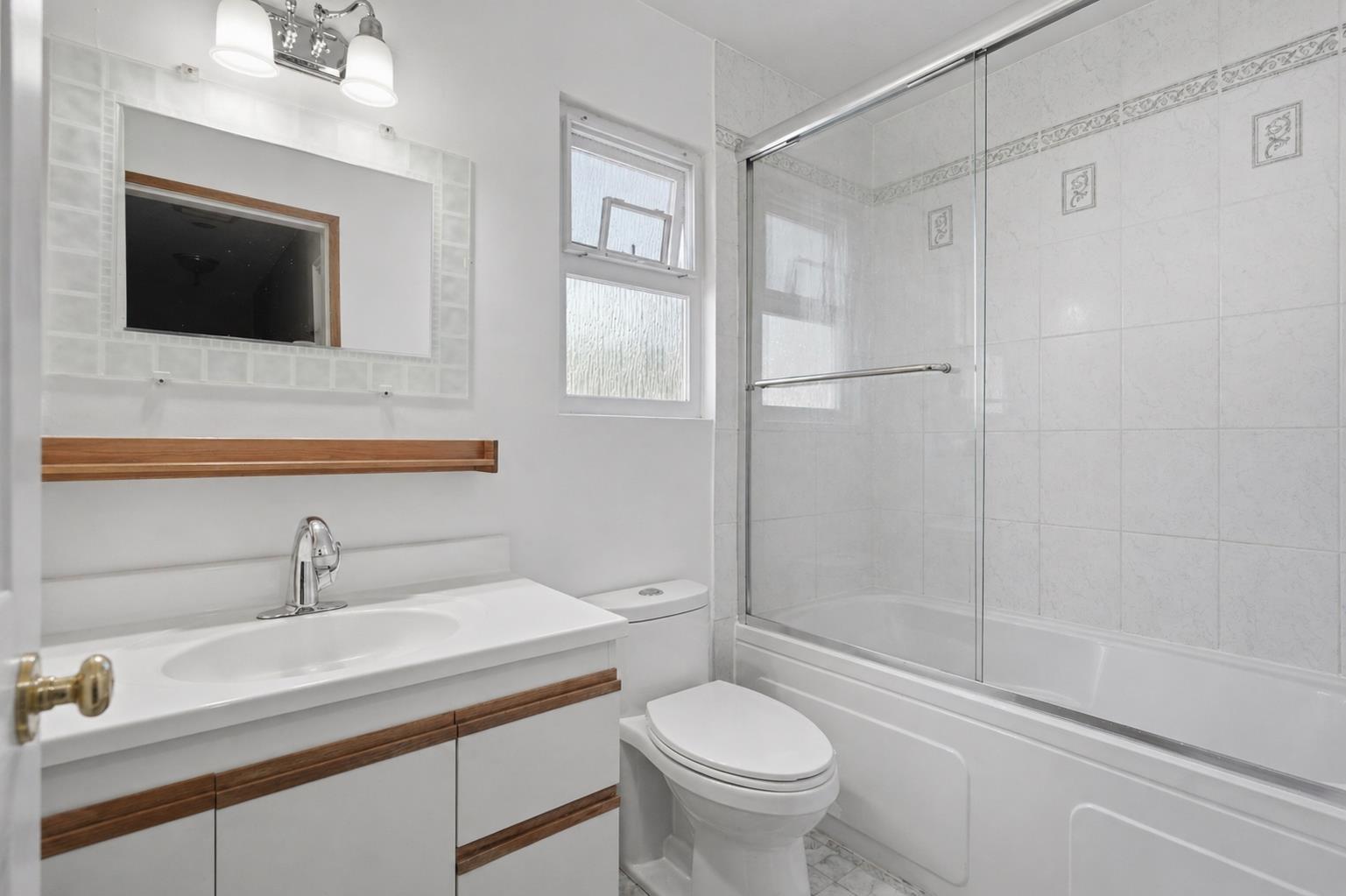 13242 67 Avenue, Surrey, British Columbia  V3W 7J2 - Photo 14 - R3112839