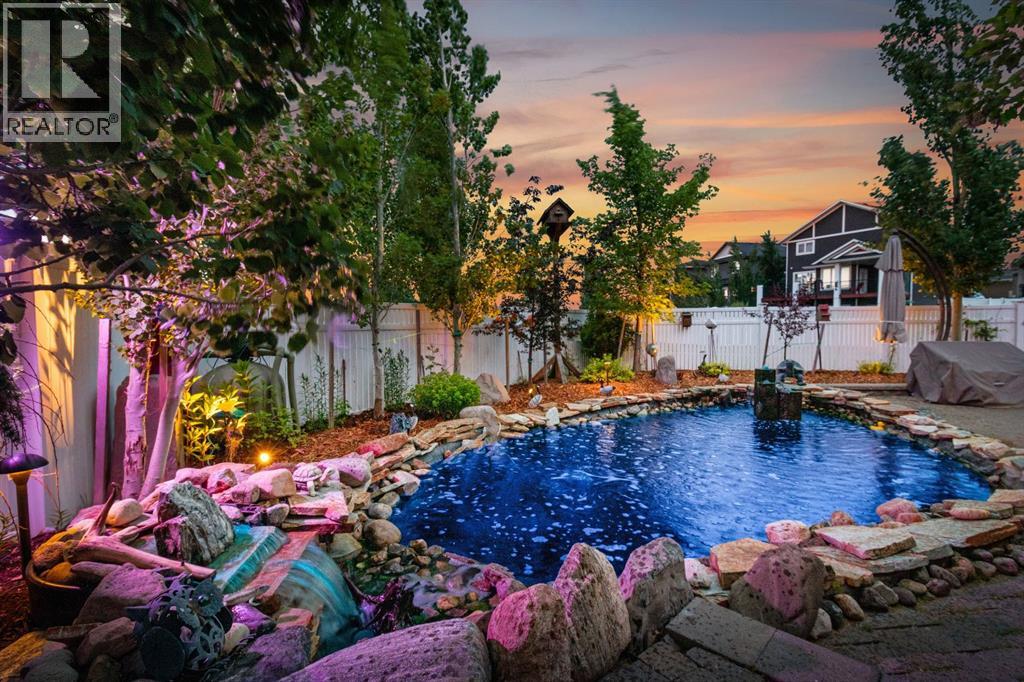 57 Lazaro Close, Red Deer, Alberta  T4R 0R8 - Photo 5 - A2298704