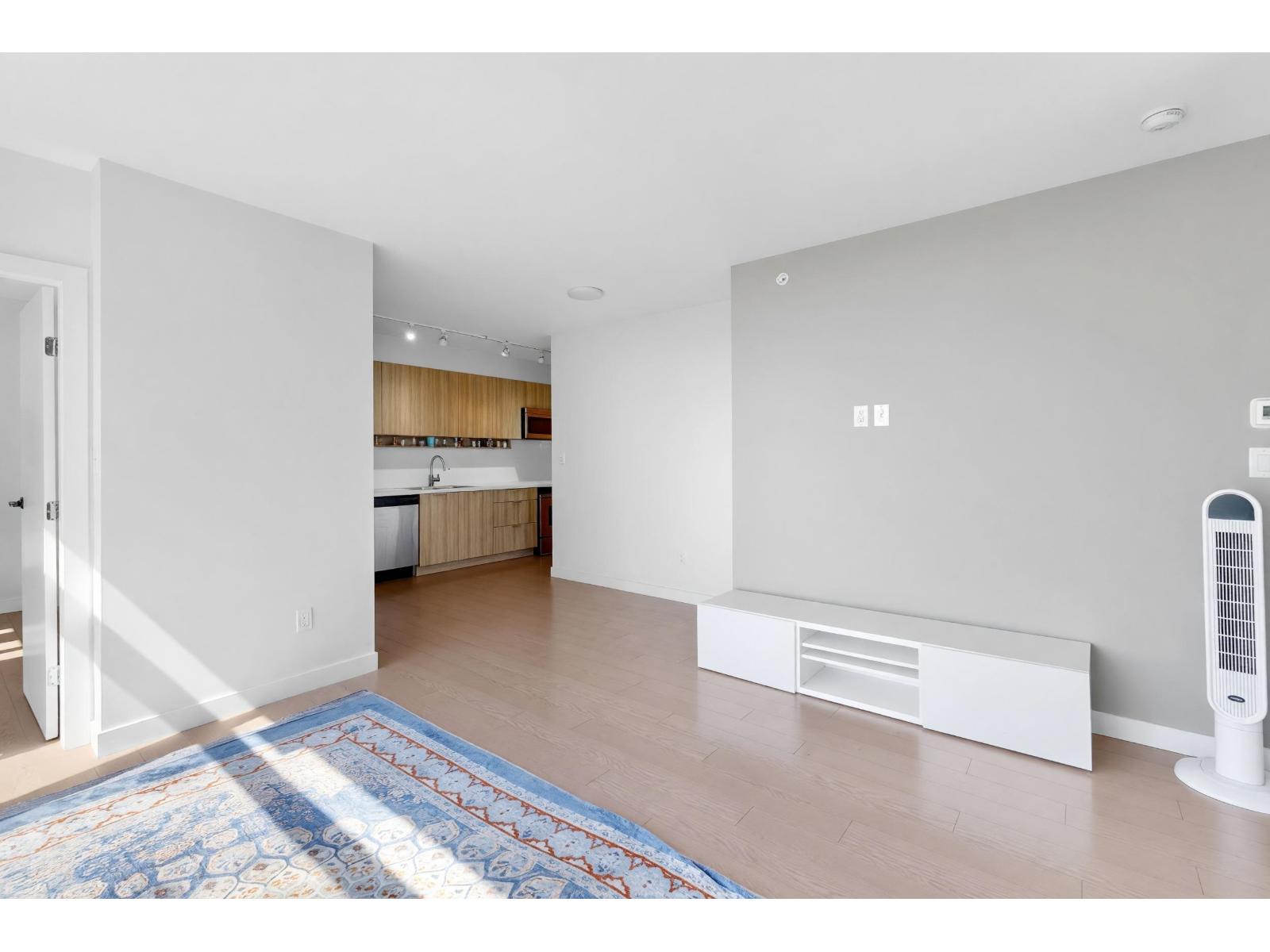 2709 13308 Central Avenue, Surrey, British Columbia  V3T 0M4 - Photo 8 - R3114910