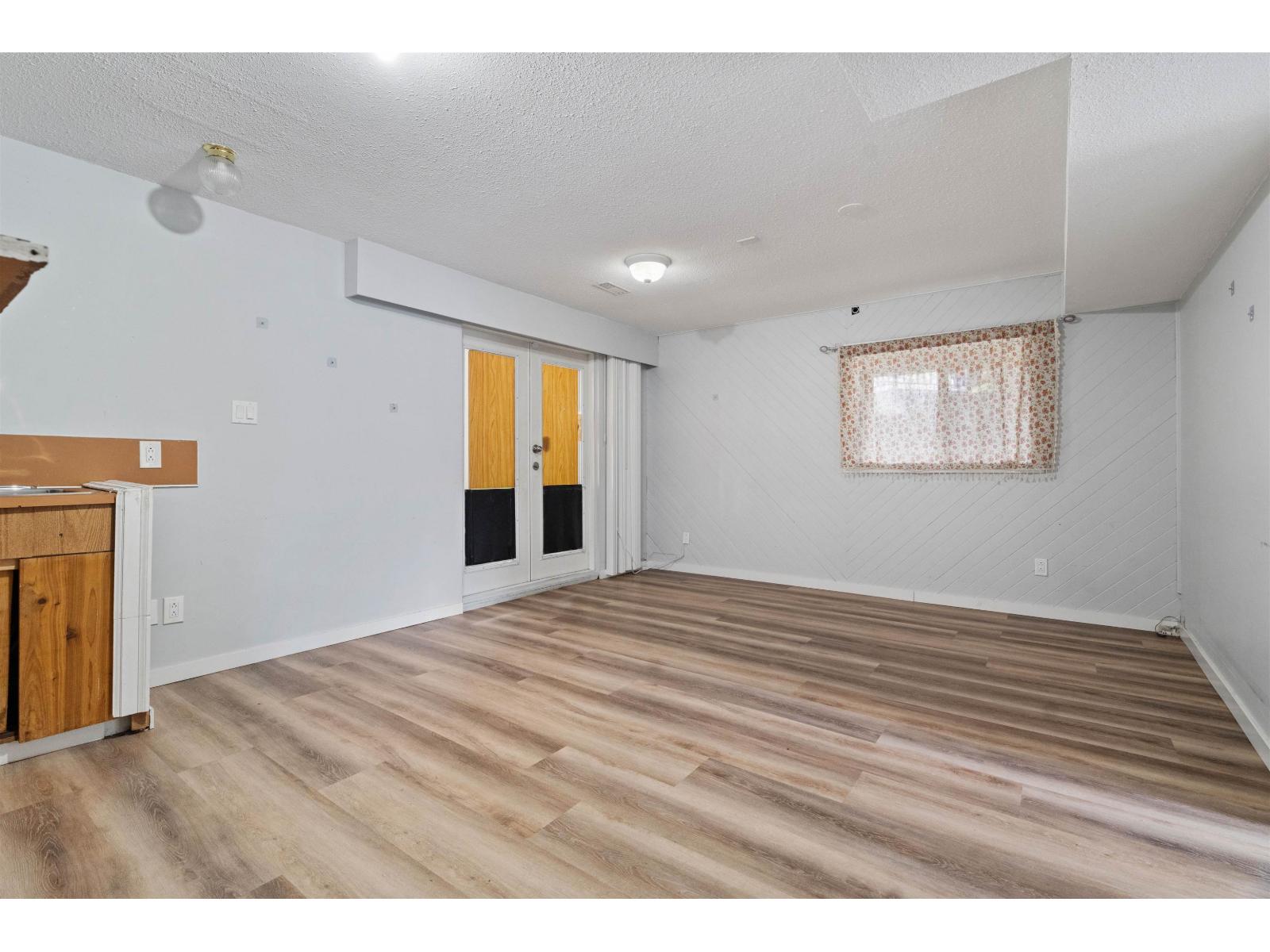 11516 Parkwood Place, Delta, British Columbia  V4C 7L1 - Photo 6 - R3116283