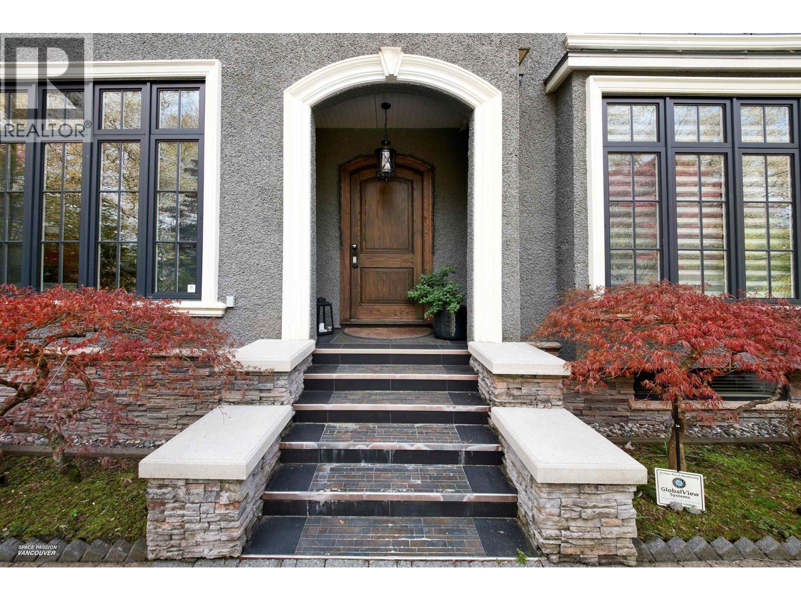 2262 W 36th Avenue, Vancouver, British Columbia  V6M 1L5 - Photo 2 - R3116084