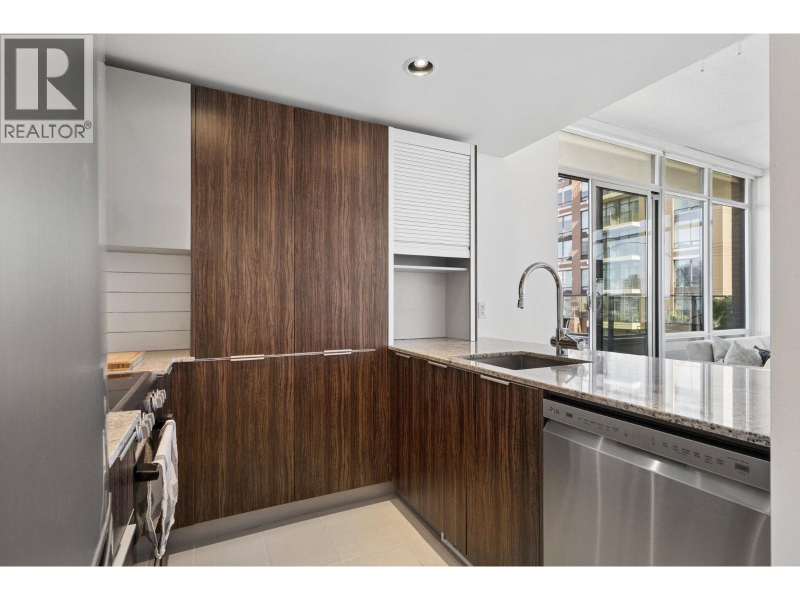 1906 1088 Richards Street, Vancouver, British Columbia  V6B 0J8 - Photo 13 - R3116193