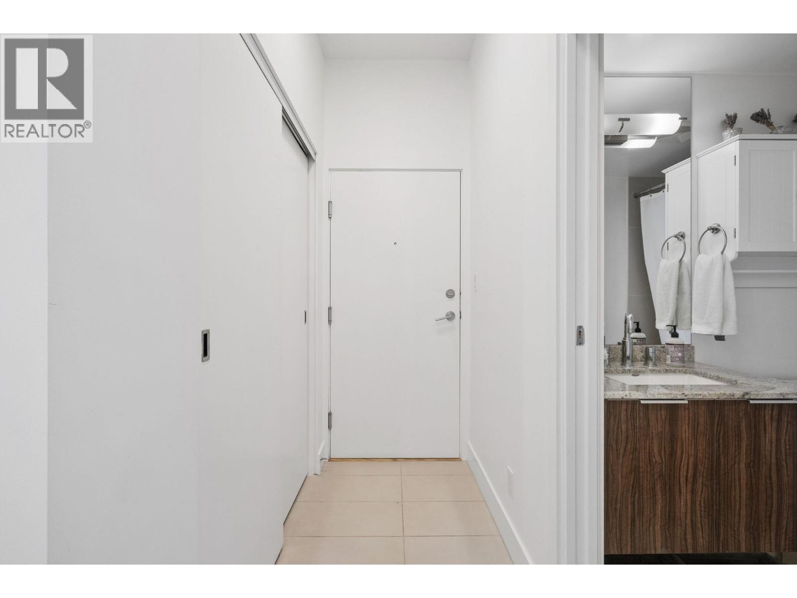 1906 1088 Richards Street, Vancouver, British Columbia  V6B 0J8 - Photo 18 - R3116193