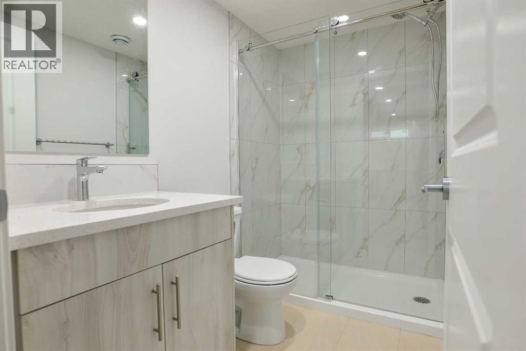 393 Hawktree Circle Nw, Calgary, Alberta  T3G 2X9 - Photo 45 - A2305196