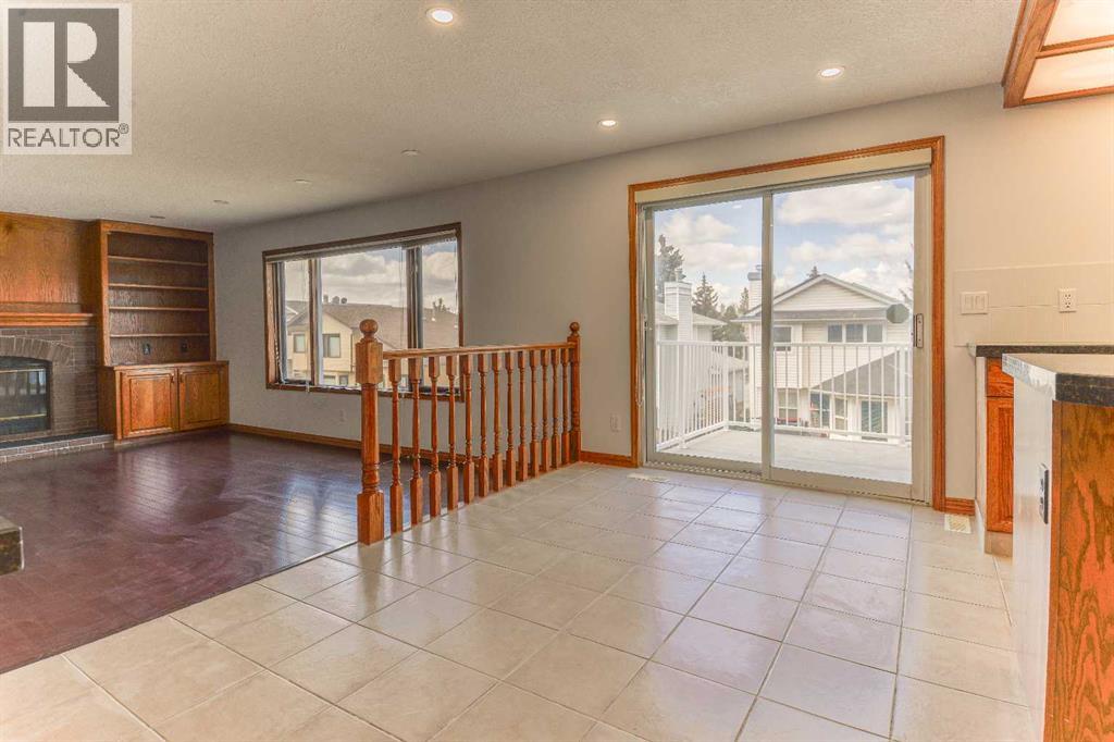 393 Hawktree Circle Nw, Calgary, Alberta  T3G 2X9 - Photo 18 - A2305196