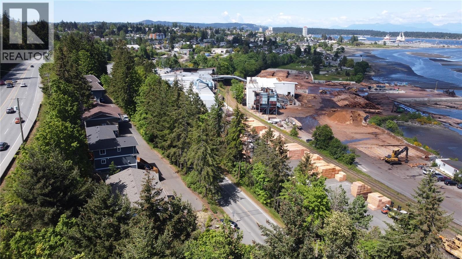 951 Haliburton St, Nanaimo, British Columbia  V9R 6N4 - Photo 12 - 1033428