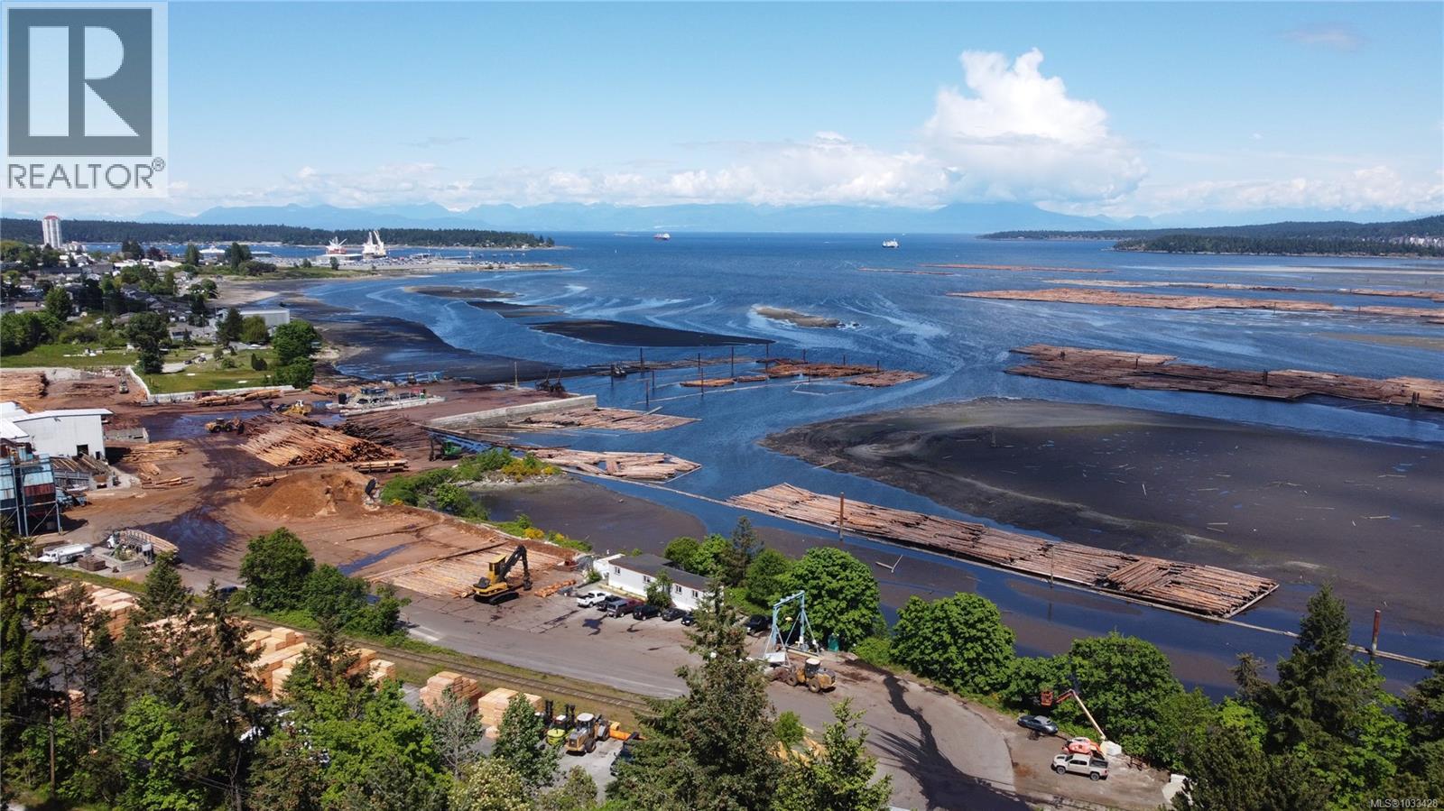 951 Haliburton St, Nanaimo, British Columbia  V9R 6N4 - Photo 11 - 1033428