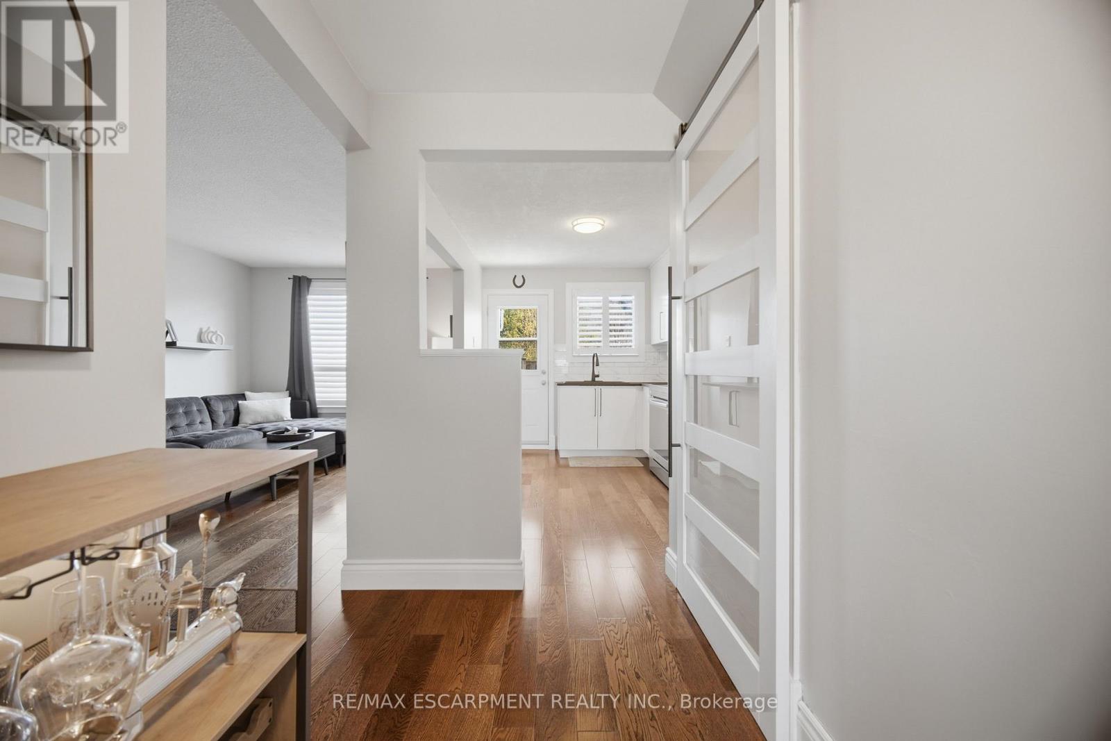 68 - 1350 Limeridge Road E, Hamilton, Ontario  L8W 1L6 - Photo 3 - X13050244