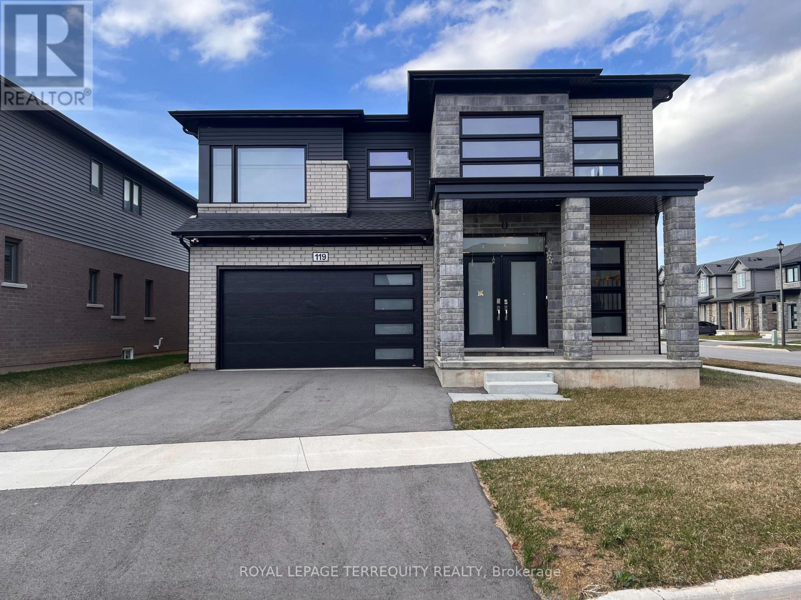 119 Acacia Road, Pelham, Ontario  L3E 0G6 - Photo 1 - X13050300