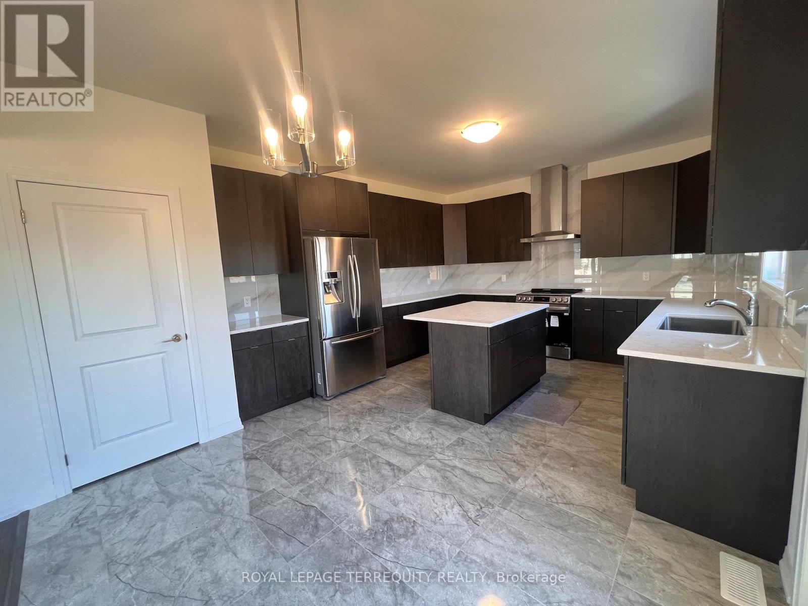 119 Acacia Road, Pelham, Ontario  L3E 0G6 - Photo 14 - X13050300