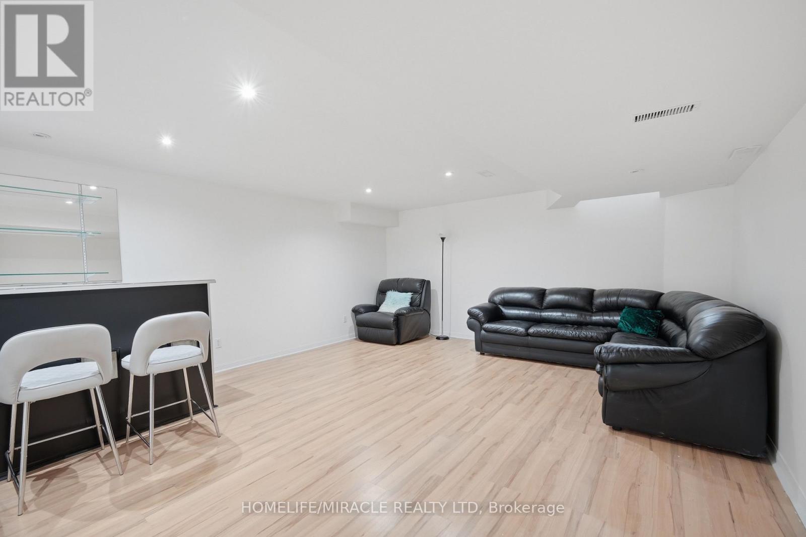 87 Spicebush Terrace, Brampton, Ontario  L6X 0J5 - Photo 39 - W13046948