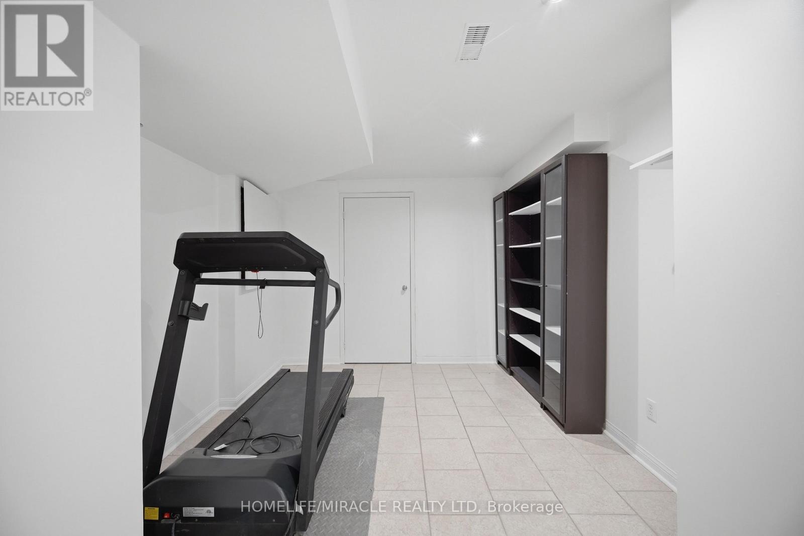 87 Spicebush Terrace, Brampton, Ontario  L6X 0J5 - Photo 36 - W13046948