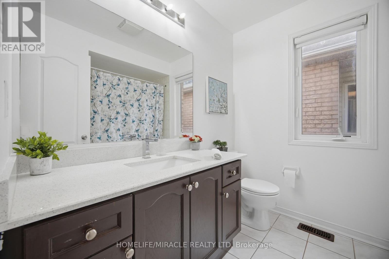 87 Spicebush Terrace, Brampton, Ontario  L6X 0J5 - Photo 32 - W13046948