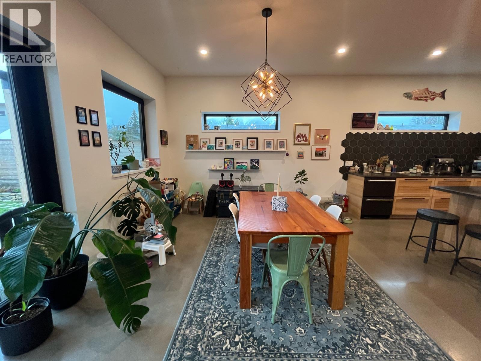 702 Center Street, Revelstoke, British Columbia  V0E 2S1 - Photo 10 - 10384849