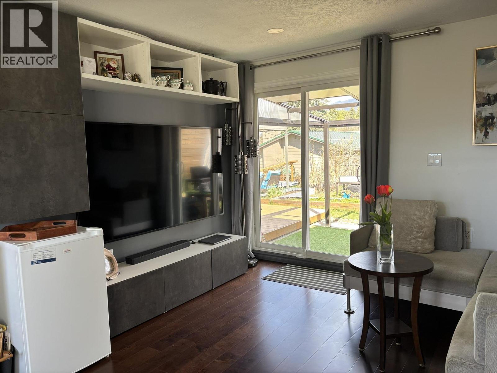 95 2nd Street Nw, Nakusp, British Columbia  V0G 1R0 - Photo 14 - 10384733