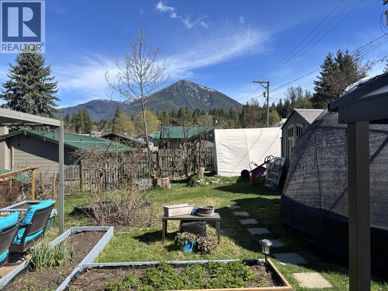 95 2nd Street Nw, Nakusp, British Columbia  V0G 1R0 - Photo 10 - 10384733