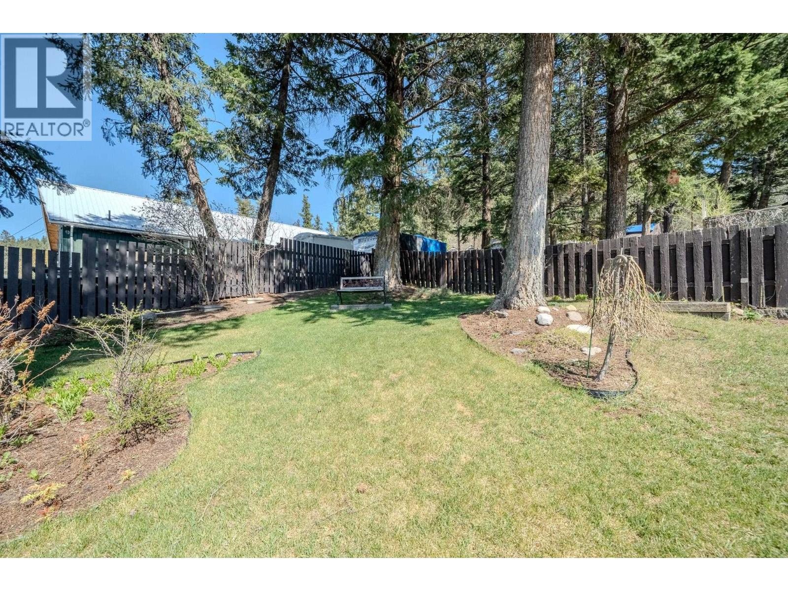 1215 Resker Place, Williams Lake, British Columbia  V2G 4H9 - Photo 31 - R3116383