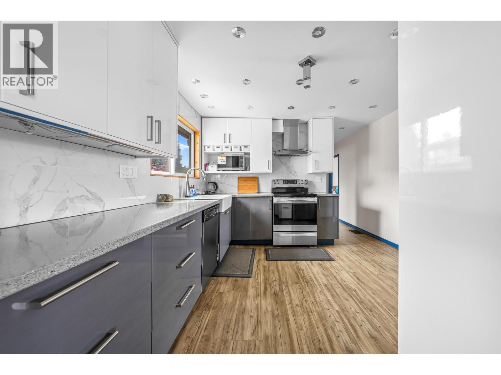 2151 Dawes Hill Road, Coquitlam, British Columbia  V3K 1N2 - Photo 11 - R3116279