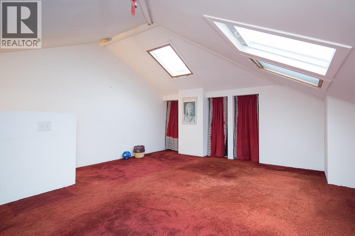 2305 W 3rd Avenue, Vancouver, British Columbia  V6K 1L6 - Photo 31 - R3067479