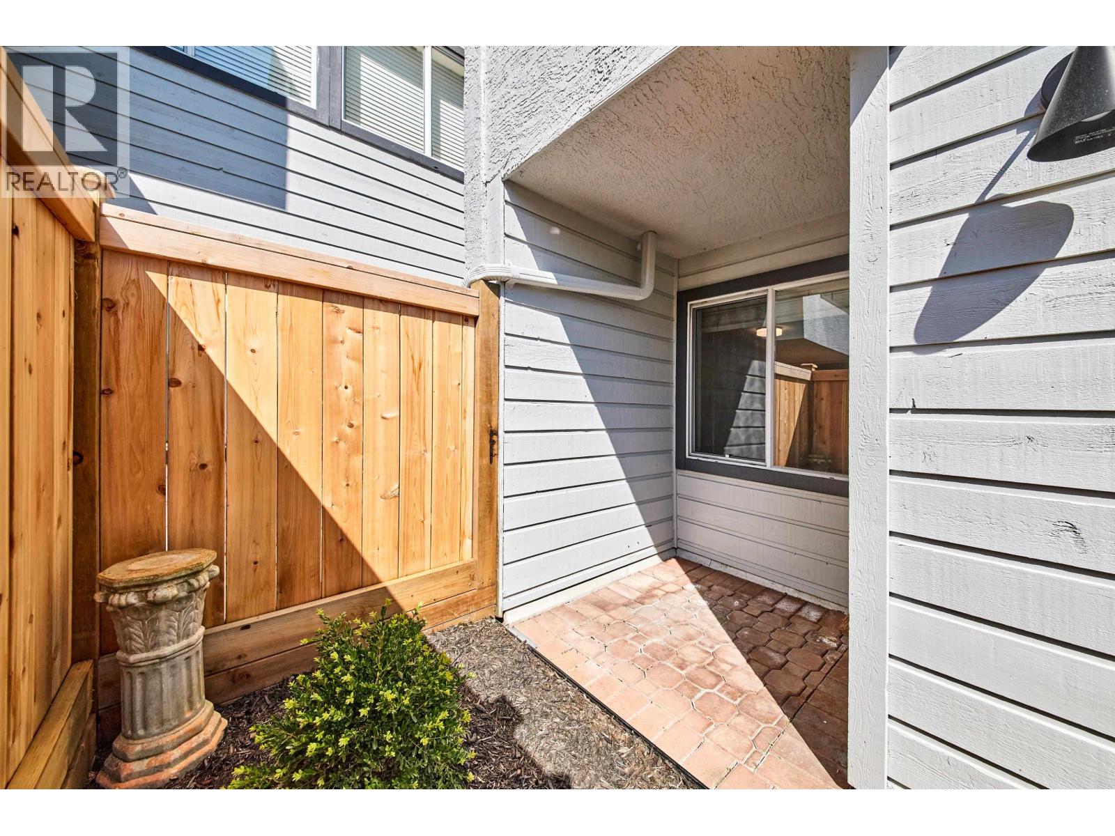 111 8700 Westminster Highway, Richmond, British Columbia  V6X 1A8 - Photo 16 - R3116111