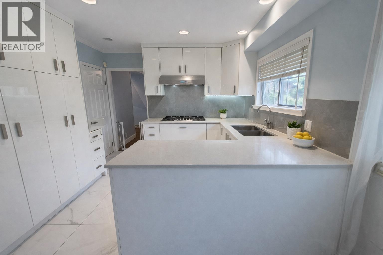 6537 Neville Street, Burnaby, British Columbia  V5E 1A5 - Photo 12 - R3101396