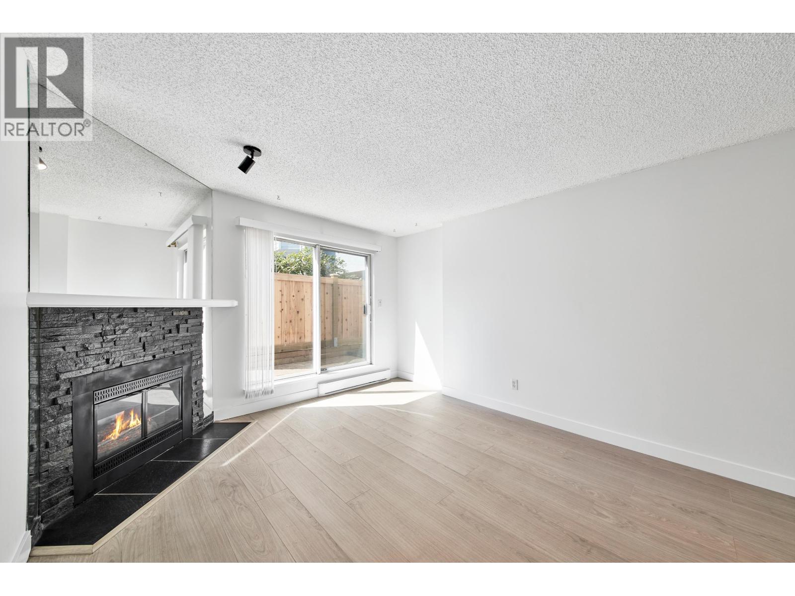 111 8700 Westminster Highway, Richmond, British Columbia  V6X 1A8 - Photo 5 - R3116111