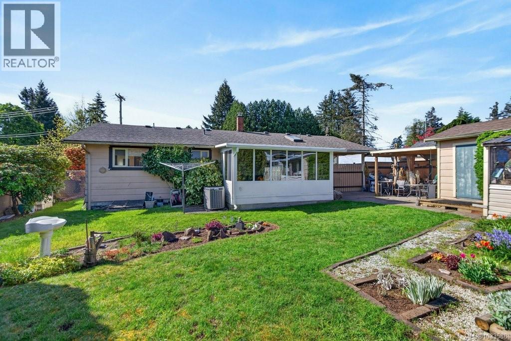 1984 Noel Ave, Comox, British Columbia  V9M 2J7 - Photo 31 - 1033588