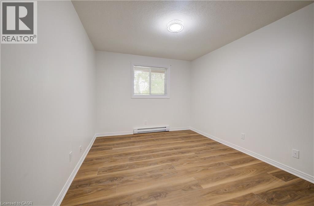 440 Wellington Street W Unit# 105, Mount Forest, Ontario  N0G 2L1 - Photo 13 - 40823506