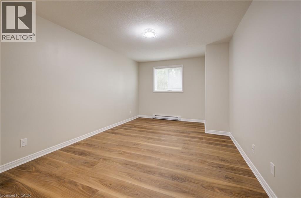 440 Wellington Street W Unit# 105, Mount Forest, Ontario  N0G 2L1 - Photo 14 - 40823506