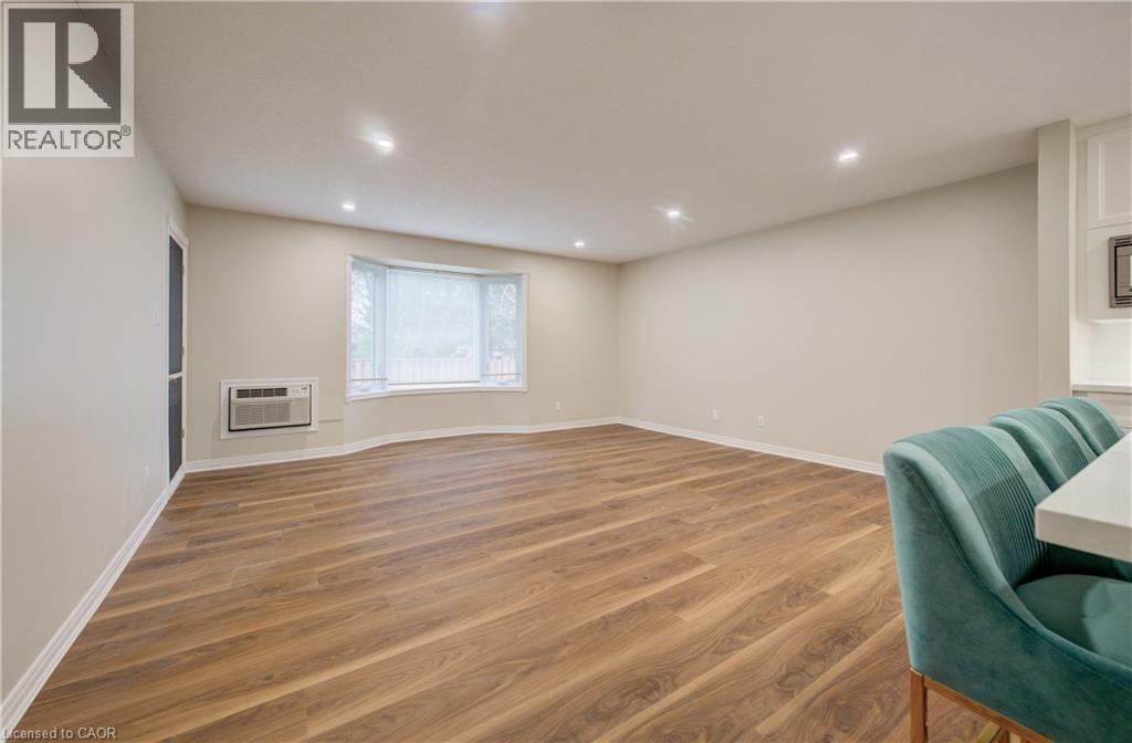 440 Wellington Street W Unit# 105, Mount Forest, Ontario  N0G 2L1 - Photo 6 - 40823506