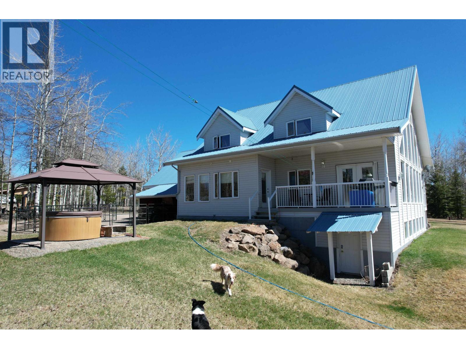 5548 Little Fort Hwy 24 Highway, 100 Mile House, British Columbia  V0K 2E2 - Photo 5 - R3116389