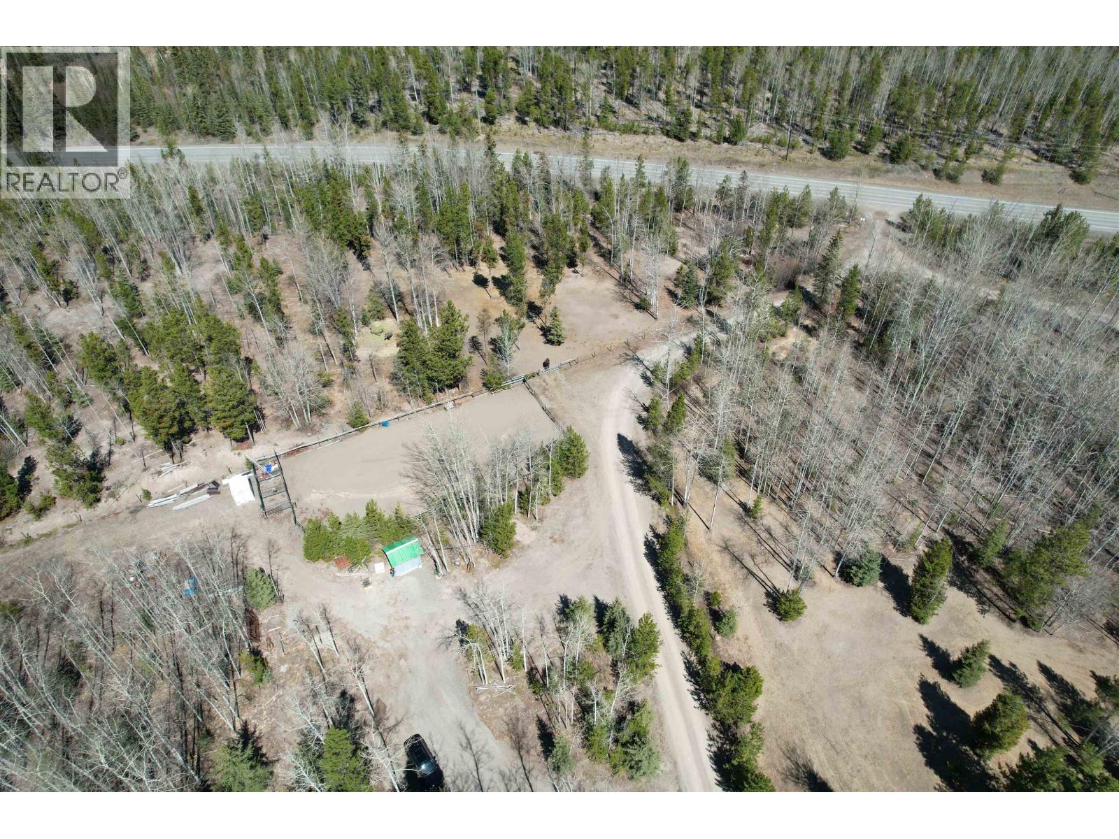 5548 Little Fort Hwy 24 Highway, 100 Mile House, British Columbia  V0K 2E2 - Photo 34 - R3116389