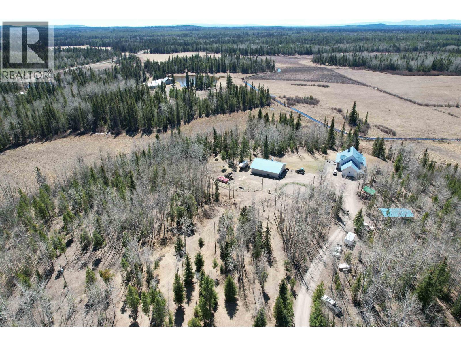 5548 Little Fort Hwy 24 Highway, 100 Mile House, British Columbia  V0K 2E2 - Photo 35 - R3116389