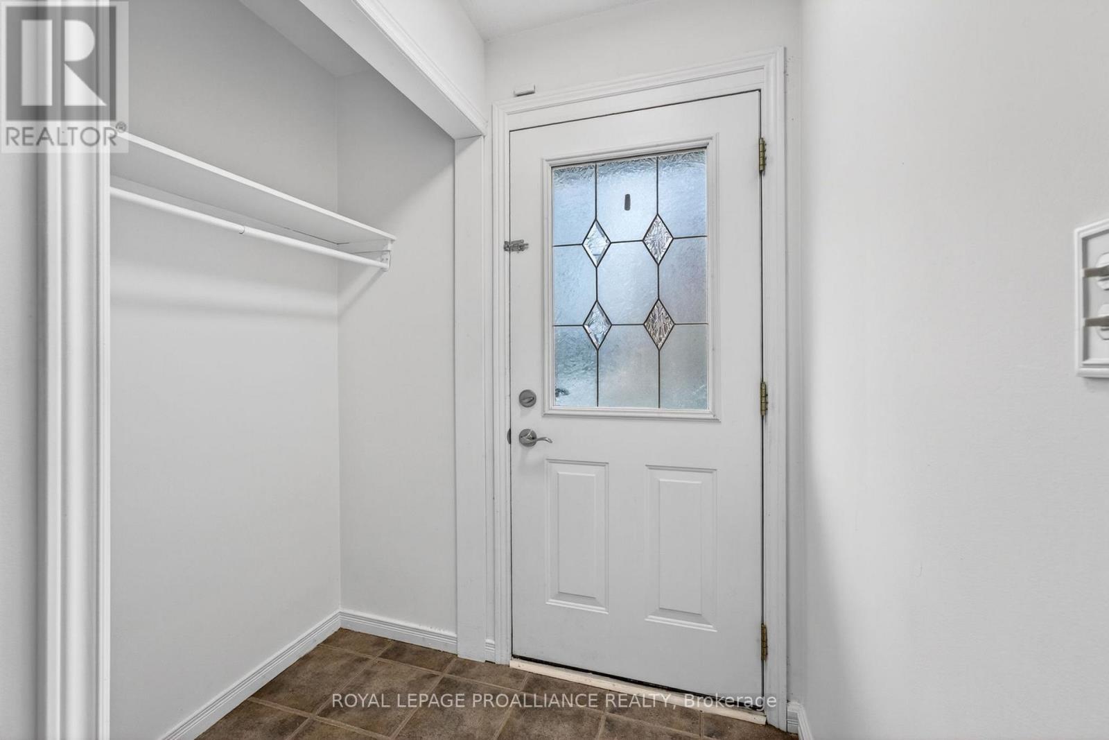 521 Sidney Street, Belleville, Ontario  K8P 4A4 - Photo 5 - X13050376