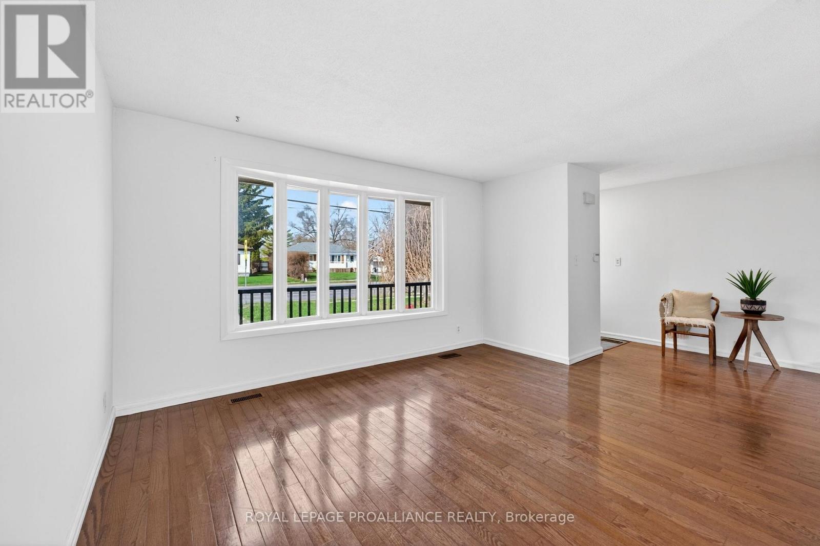 521 Sidney Street, Belleville, Ontario  K8P 4A4 - Photo 8 - X13050376