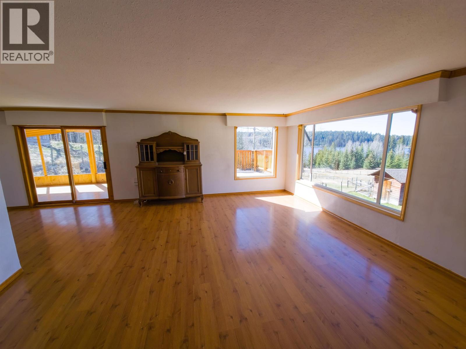 7115 Connie Road, Bridge Lake, British Columbia  V0K 1X2 - Photo 26 - R3116276