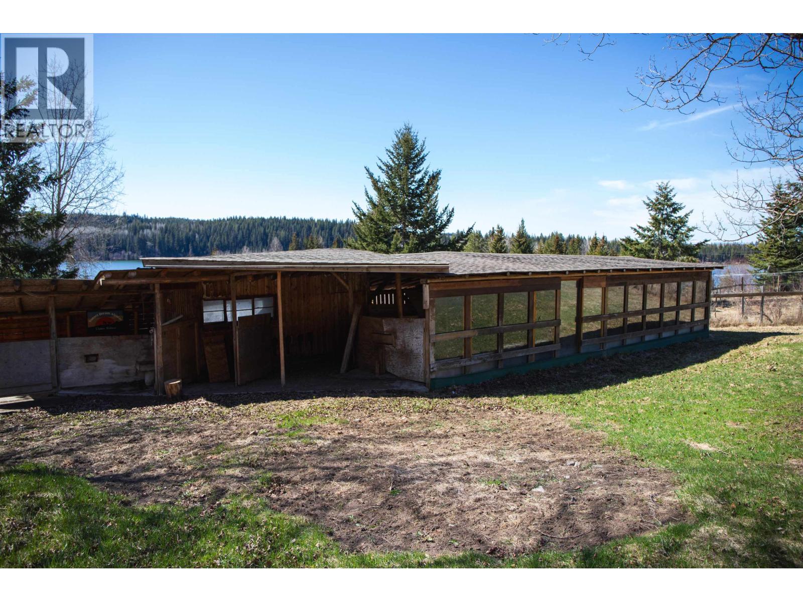 7115 Connie Road, Bridge Lake, British Columbia  V0K 1X2 - Photo 9 - R3116276