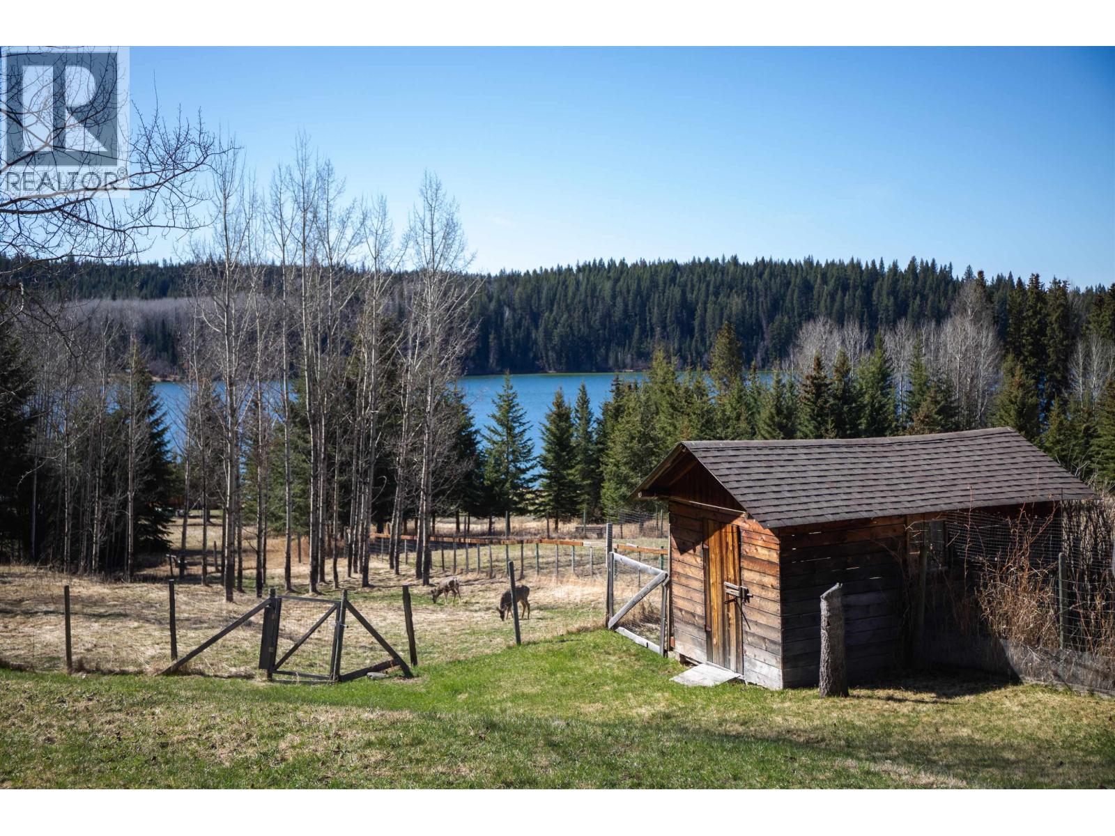 7115 Connie Road, Bridge Lake, British Columbia  V0K 1X2 - Photo 10 - R3116276