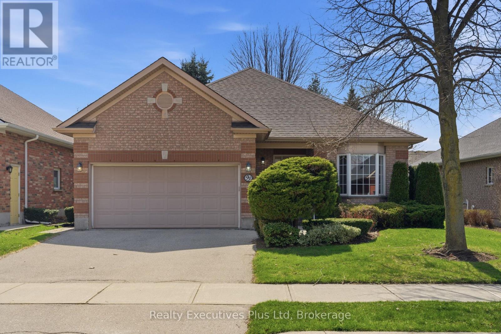 95 BASSWOOD DRIVE, Guelph, Ontario