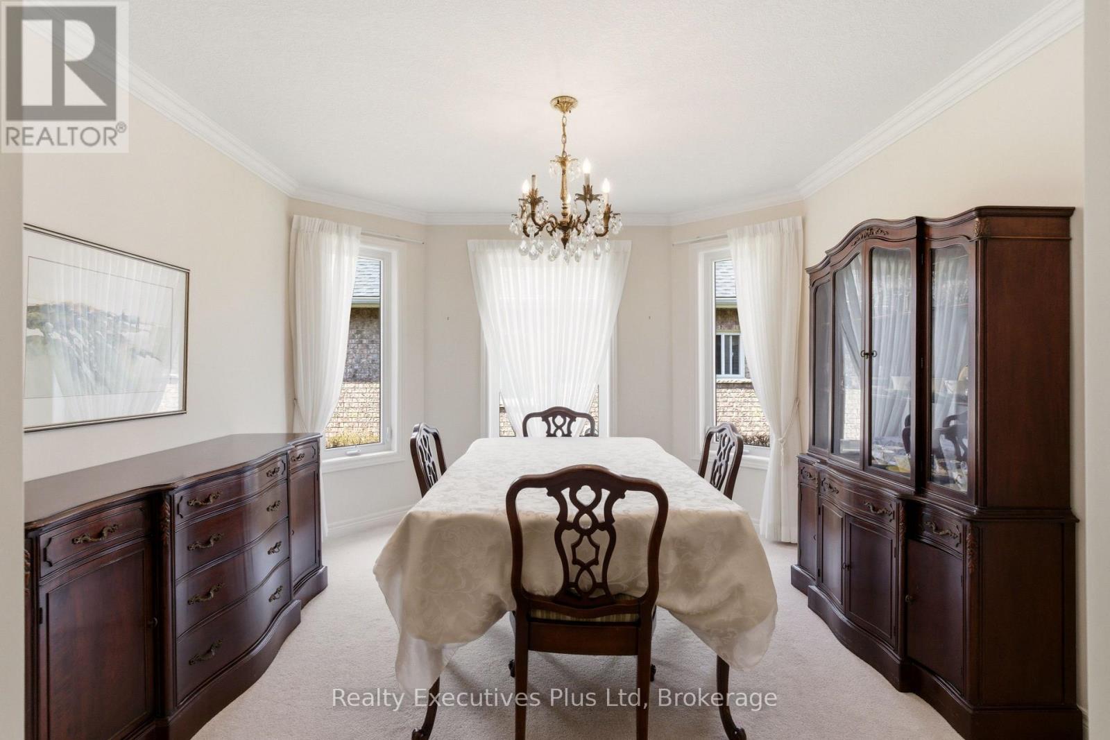 95 Basswood Drive, Guelph, Ontario  N1G 4X7 - Photo 10 - X13050392