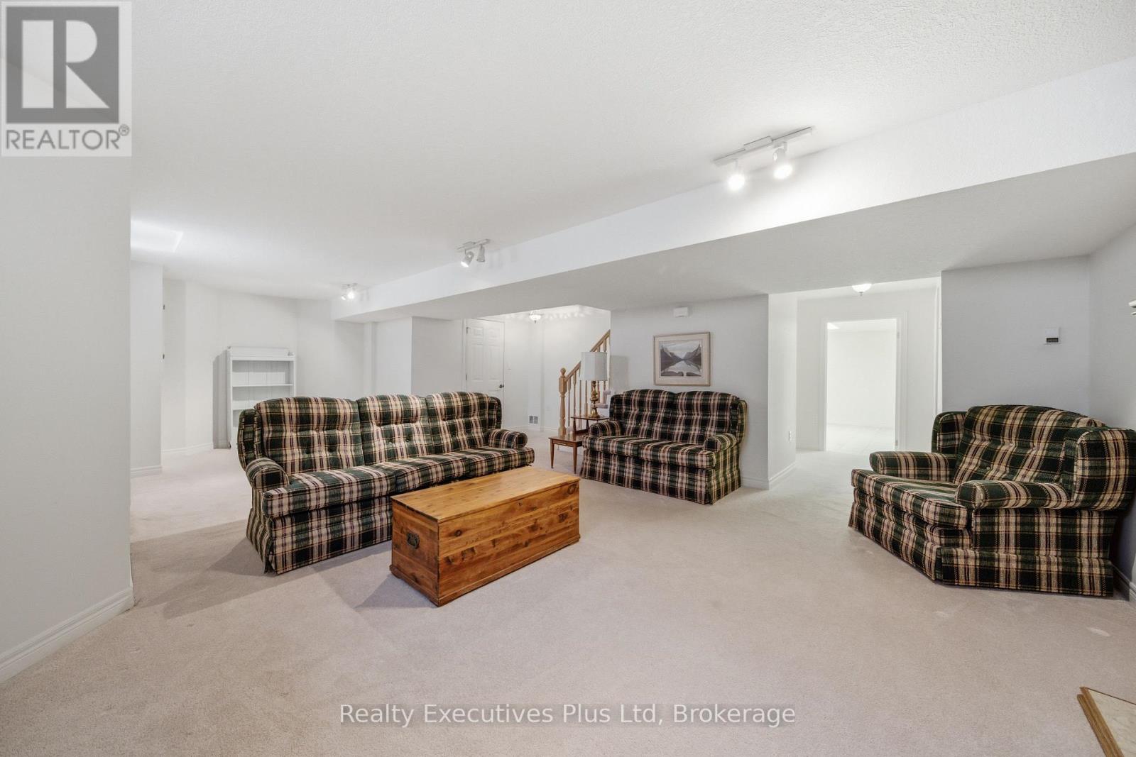 95 Basswood Drive, Guelph, Ontario  N1G 4X7 - Photo 26 - X13050392